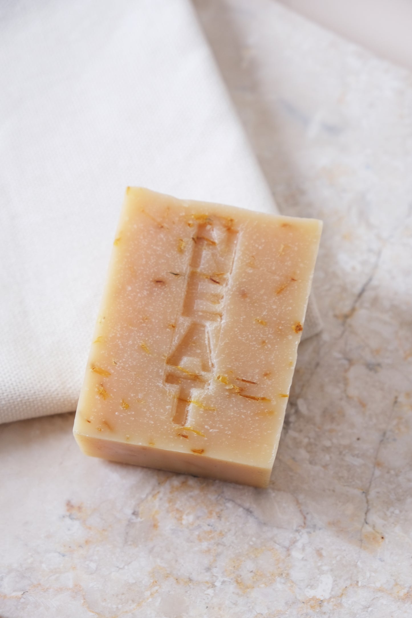 Superfatted soap Lemongrass, lime & bergamot |  Coconut milk & calendula flowers